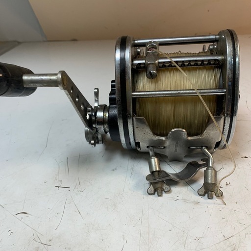 Daiwa Dynamic ST-400 リール 釣具