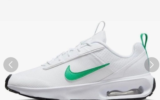 NIKE 新品未使用　23.5cm 定価9680円