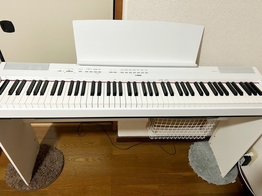 電子ピアノ　YAMAHA