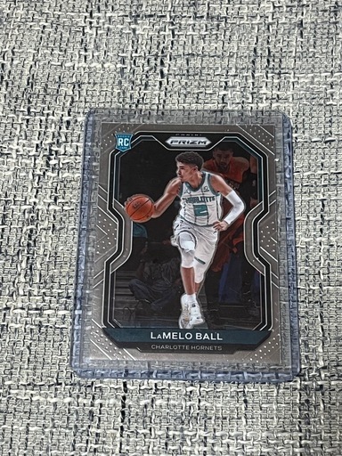 トレーディングカード LAMELO BALL PRIZM RC