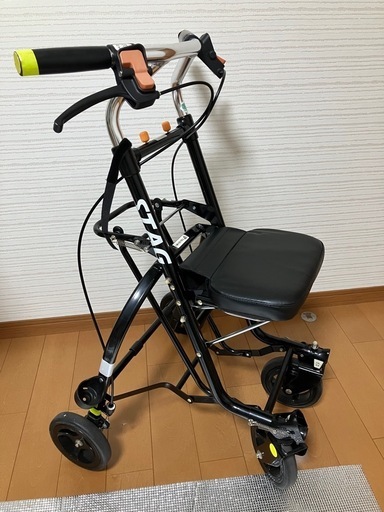 幸和製作所　シルバーカー　折りたたみ式　スタッグ　US06 ブラック