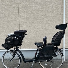 ブリヂストン Angelino 3人乗り自転車 小柄なママでも安心の低床設計＞ 3人乗り(幼児2人同乗)対応 子