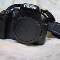 良品 canon eos kiss X4 ボディのみ