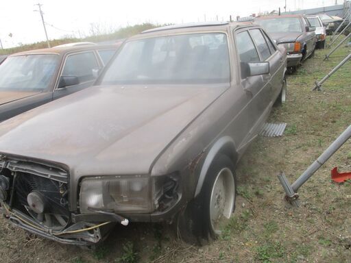 Mベンツ126専門業界一番を目指しリビルト-リサイクル部品 オールド