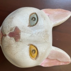 スギサキマサノリさんの木彫（猫）です