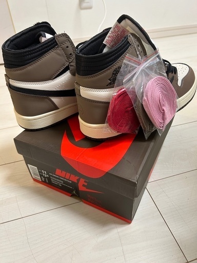 NIKE トラヴィス？29cm
