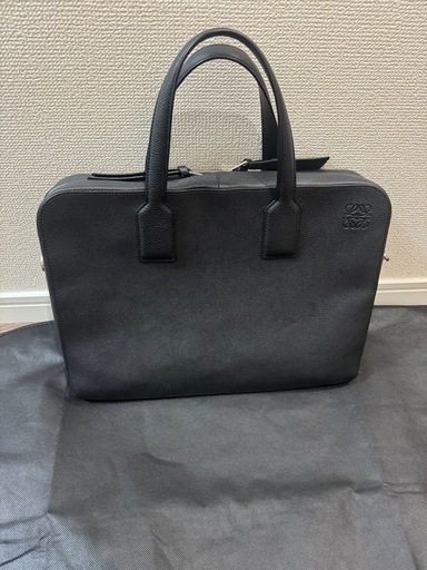 ロエベLOEWEゴヤシンブリーフケース黒 レザー ビジネスバッグ
