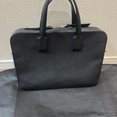 ロエベLOEWEゴヤシンブリーフケース黒 レザー ビジネスバッグ