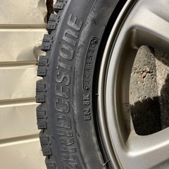 BS スタッドレスタイヤ、