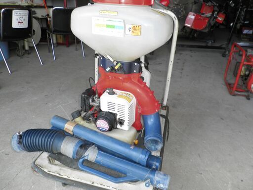 ヤンマー エンジン式噴霧器　V-4P 背負式 散布機  動噴 噴霧機 動作品