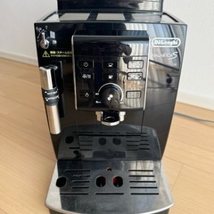 デロンギ コーヒーメーカー 全自動エスプレッソ　コーヒーマシン ECAM23120BN