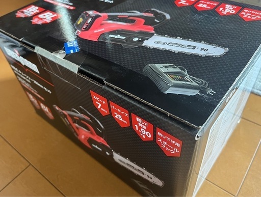 値下げ❗️充電式チェーンソー250㎜新品未開封！ バッテリー・充電器