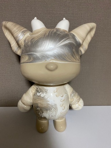 貯金箱　垂らすアートフィギュア