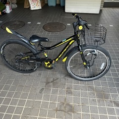 子供用自転車 24インチ。(引き取り限定ー目黒区) 子供用自転車 24インチ。(引き取り限定ー目黒区)