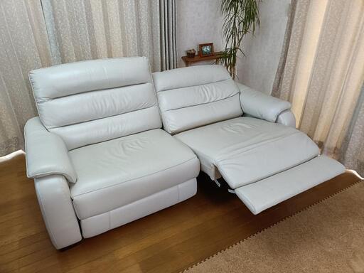 【値下げ】直接受渡しのみ【極美品】ニトリ NITORI 電動リクライニングソファ 値下げ】直接受渡しのみ【極美品】ニトリ NITORI 電動リクライニング