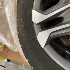 フリードハイブリッドタイヤ　　