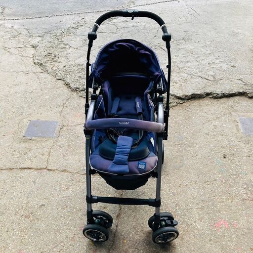 【✨現品限り✨】Combiネムリエベビーカー