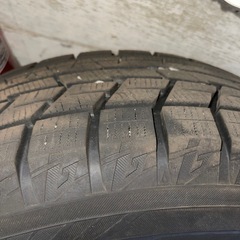 ヨコハマスタッドレス195/65r15