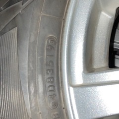 アルファード　アルミホイル＋タイヤ4本　215/65R16 2019年製