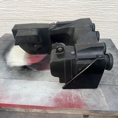 z550gp エアクリーナーボックス　z400gpにも