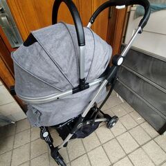 世田谷区近辺配送可能　美品　SKISOPGO 4輪ペットカート 分離型 ペットバギー ワンタッチ 折りたたみ　犬用ベビーカー 小型犬 中型犬 猫 散歩 外出便利