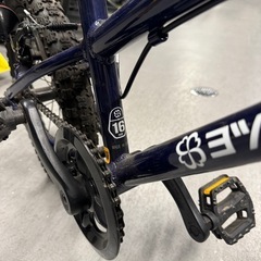 ヨツバサイクル　16インチ　ネイビー