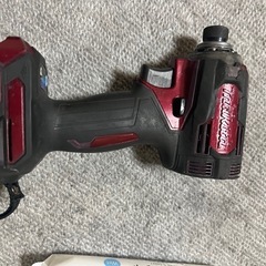 マキタインパクトドライバー40v
