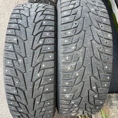 215/65R16 ハンコック　スパイクタイヤ