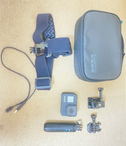 GoPro HERO 8 Black バッテリー無し 付属品込み 動作確認済み GoPro HERO 8 Black バッテリー無し 付属品込み 動作確認済み