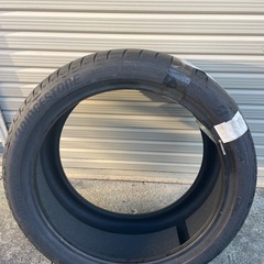 70off ベンツs500 4マチック新品タイヤ四本
