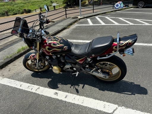 ⭐️人気車種\n⭐️旧車⭐️絶版車⭐️Kawasaki ゼファー400