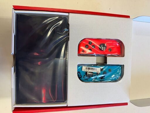 任天堂Switch　Nintendo　スイッチ　ゲーム　有機EL　HEG-001　未使用　家庭　CS　暇　おうち時間　貝塚　二色浜　ジャングルジャングル 任天堂 Nintendo Switch 有機ELモデル ホワイト [HEG-S-KAAAA][JAN:4902370548495][ゲーム機]