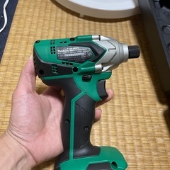 59683653_3