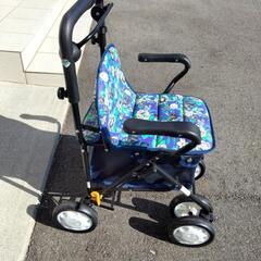 美品　マキテック　シルバーカー　花柄