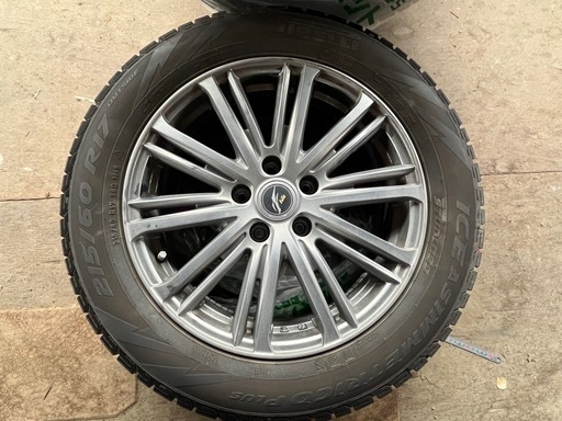 スタッドレスタイヤ215/60R17 アルミホイール付き4本セット(C-HRに使用