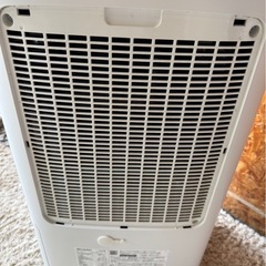 J2103 除湿機　シャープ　2021年