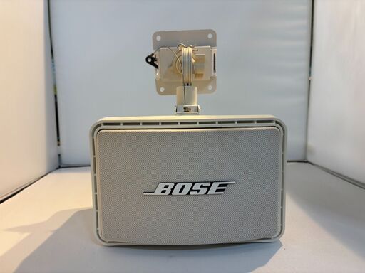 【愛品倶楽部柏店】BOSE 純正ブラケット付 ペアスピーカー 111AD 愛品倶楽部柏店】ワレ箇所有り BOSE 純正ブラケット付 ペアスピーカー