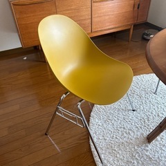 クラッシュゲート エッグチェア