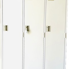 3人用オフィスロッカー 鍵付き