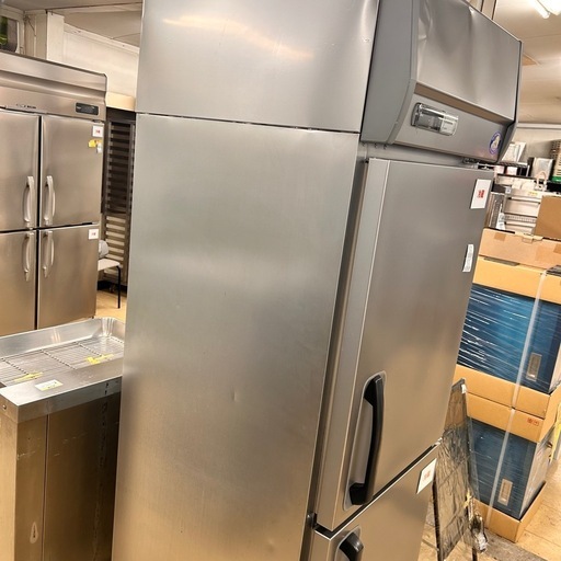 4684 2021年製 Panasonic パナソニック 業務用 タテ型冷蔵庫 SRR-K661B