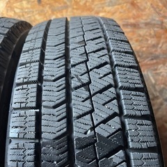 極上タイヤ　BRIDGESTONE ブリヂストン　ブリジストン　VRX2 175/65R15 スタッドレス　タイヤ　2020年製　15インチ