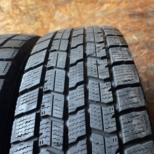ブリヂストン VRX3 215/55R17 スタッドレスタイヤ 4本 カムリ 中古 215