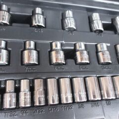 【愛品館 市原店】大理石調ガラス天板テーブル-スタンレー STMR71651 85ピース ソケットセット 中古品 ミリ/インチ 【ハンズクラフト宜野湾店】