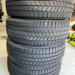 2022年製 スタッドレスタイヤ 195/65R15 ブリヂストン ブリザック VRX3