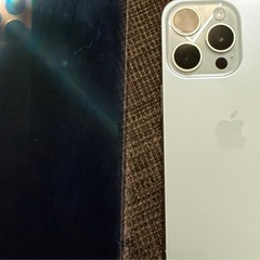 ［美品］iPhone15Pro バッテリー100%