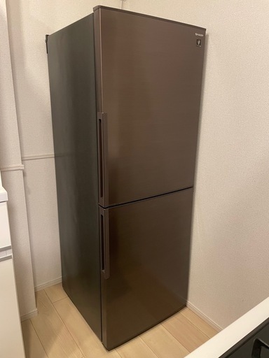 2021年製280L冷凍冷蔵庫 大きな冷凍室 右開き シャープ sharp SJ-PD28G