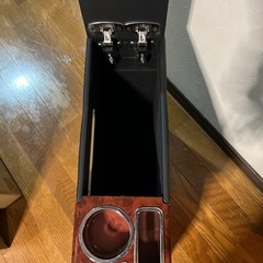 ルーミーコンソールボックス