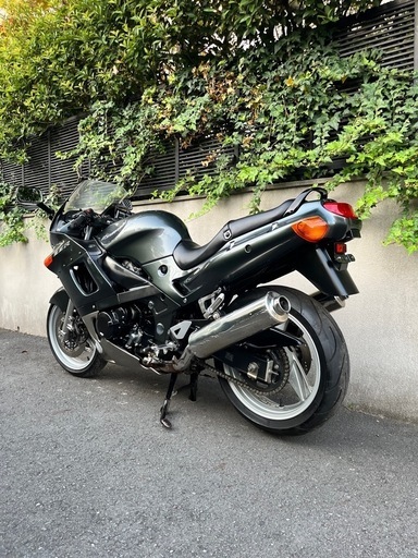 ZZR400 美車 最終型 車検二年付 ETC装着車 エンジン好調 オイル交換済 フロントブレーキフルード交換済 動画有 ( ニンジャ400 gpz zxr ) ZZR400 美車 最終型 車検二年付 ETC装着車 エンジン好調 オイル交換