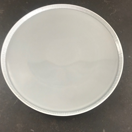 【文京区】新品　波佐見焼　十草彫りプレート 青磁 食器 皿