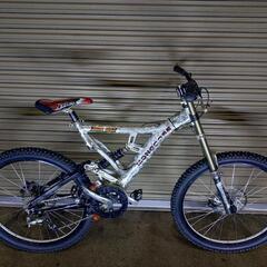 MON PRO 20thアニバーサリーモデルダウンヒルバイク MONGOOSE PRO 20thアニバーサリーモデル ダウンヒルバイク